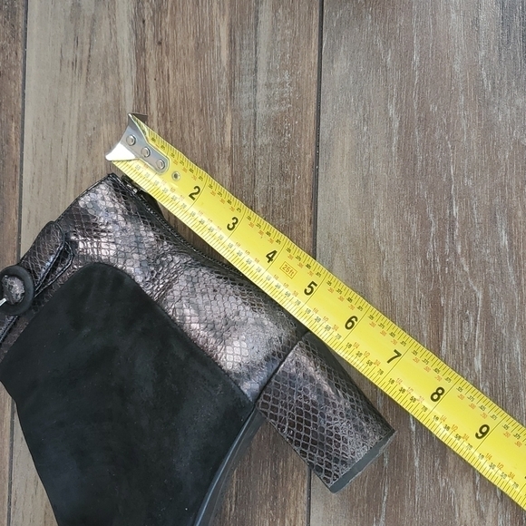 Aquatalia by Marvin K Takeout Ankle booties block high heels shoes sz 9.5 - Picture 11 of 14